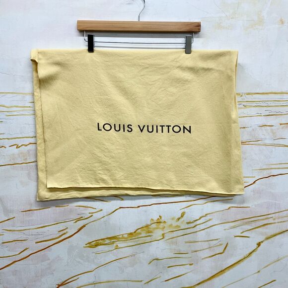Louis Vuitton Large Dust Bag Envelope Style 19.5 x 23.5 Designer Dust Bag Large - Picture 1 of 9